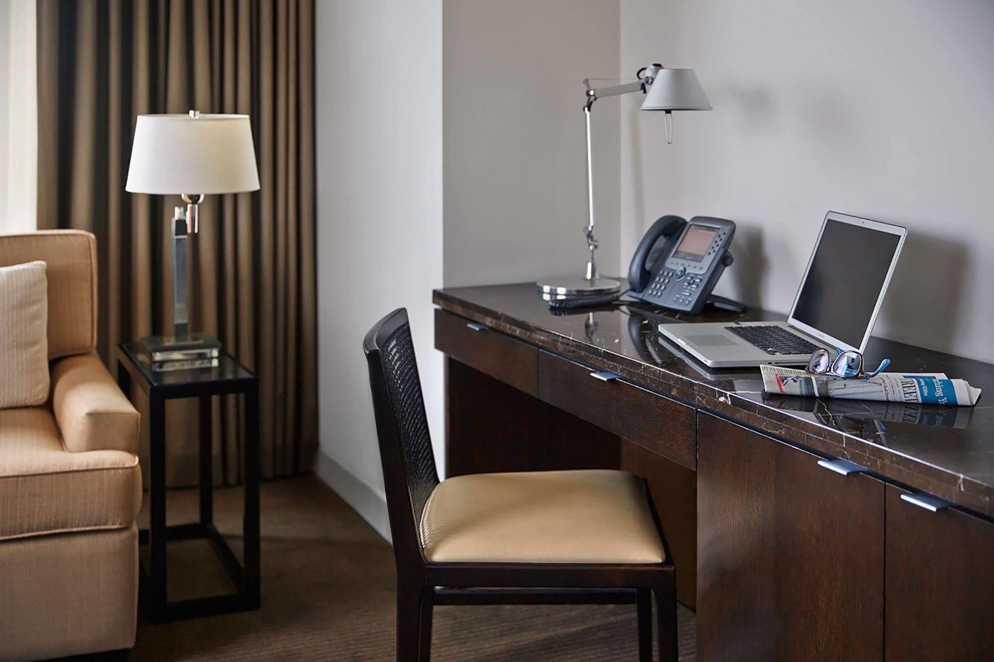 Hotel Arista Naperville Eksteriør bilde